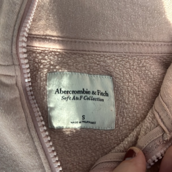 abercrombie cropped pink quarter zip - Picture 2 of 2